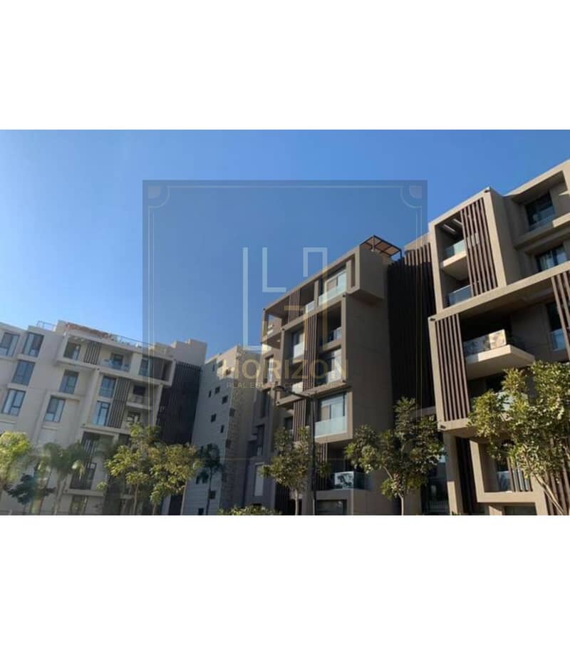 3 8257463-6e913o. jpg