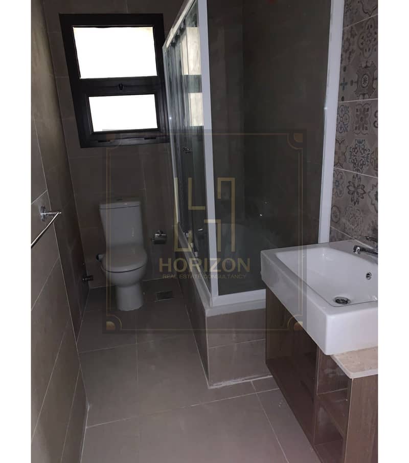 5 WhatsApp Image 2025-12-22 at 3.20. 07 PM (1). jpg