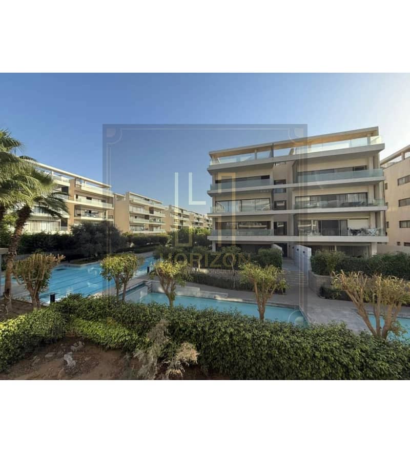 3 32629984-800x600. jpg