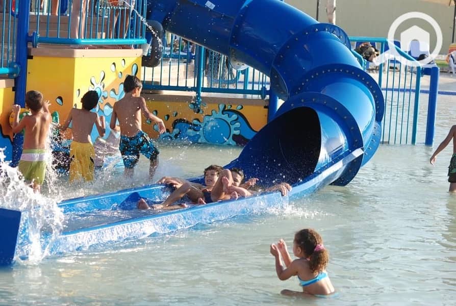 26 79d9b8b1-d7ba-4db9-ab76-57bd0df436e2. jpeg