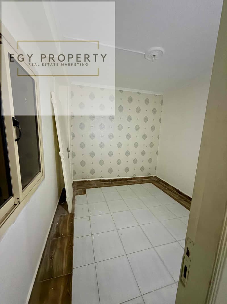 13 e99a8022-7eb3-4048-b1a0-49d4c646d9ef. jpg