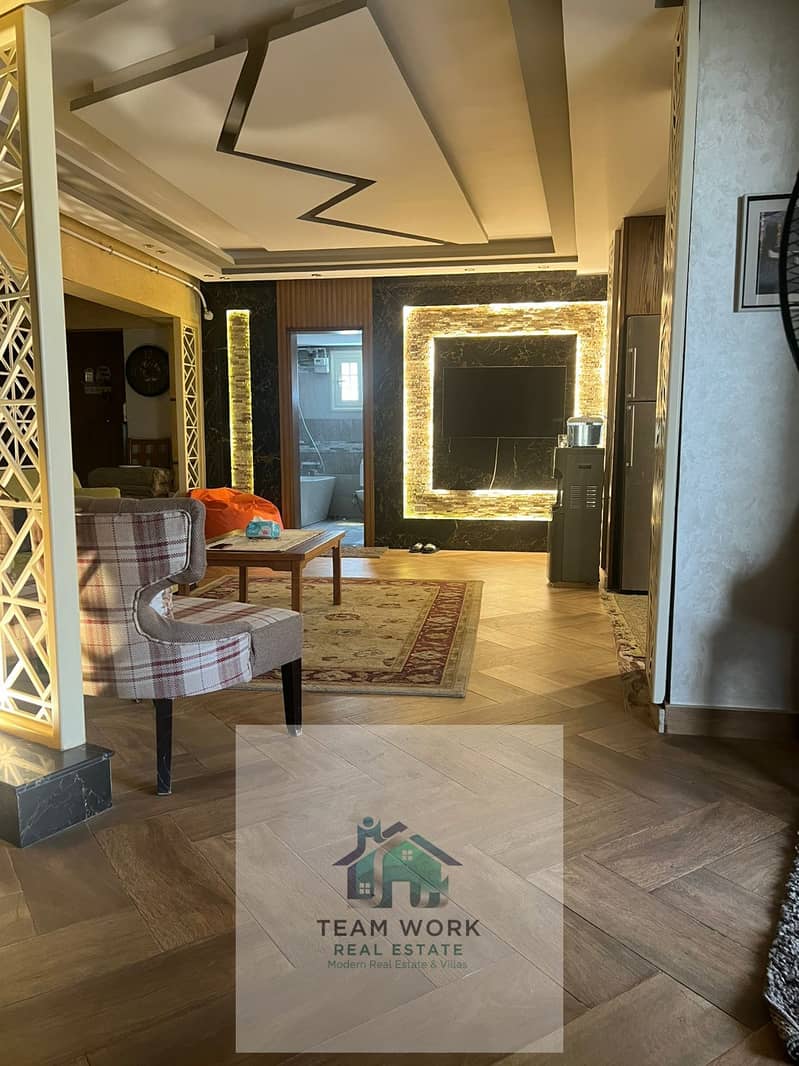 4 905c47c4-06eb-44e1-86ff-414edd5fadfa. jpg