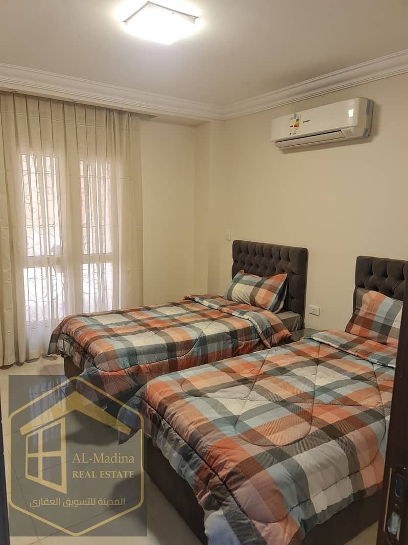 3 WhatsApp Image 2025-12-21 at 12.55. 12 (2). jpeg