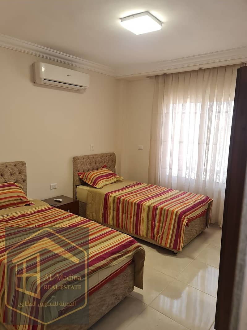 5 WhatsApp Image 2025-12-21 at 12.55. 14 (1). jpeg