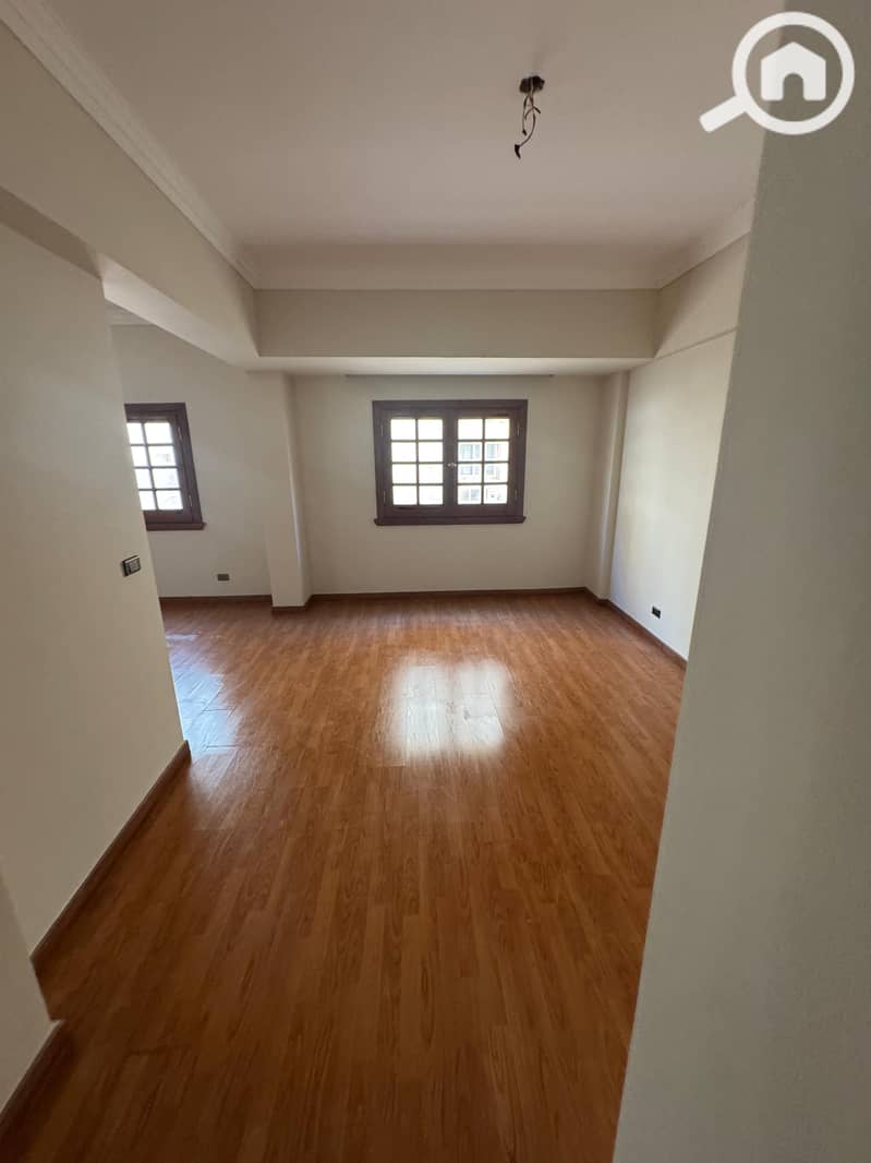 5 WhatsApp Image 2025-12-22 at 16.15. 51. jpeg