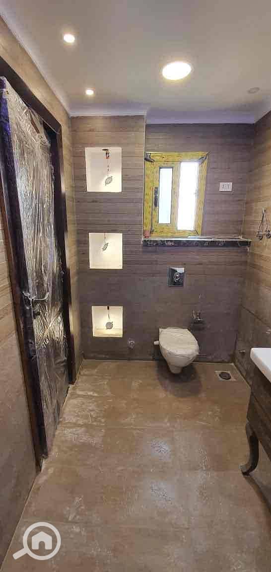 5 ff0ae3e5-2d68-407d-81e9-8ed80d915514. jpg