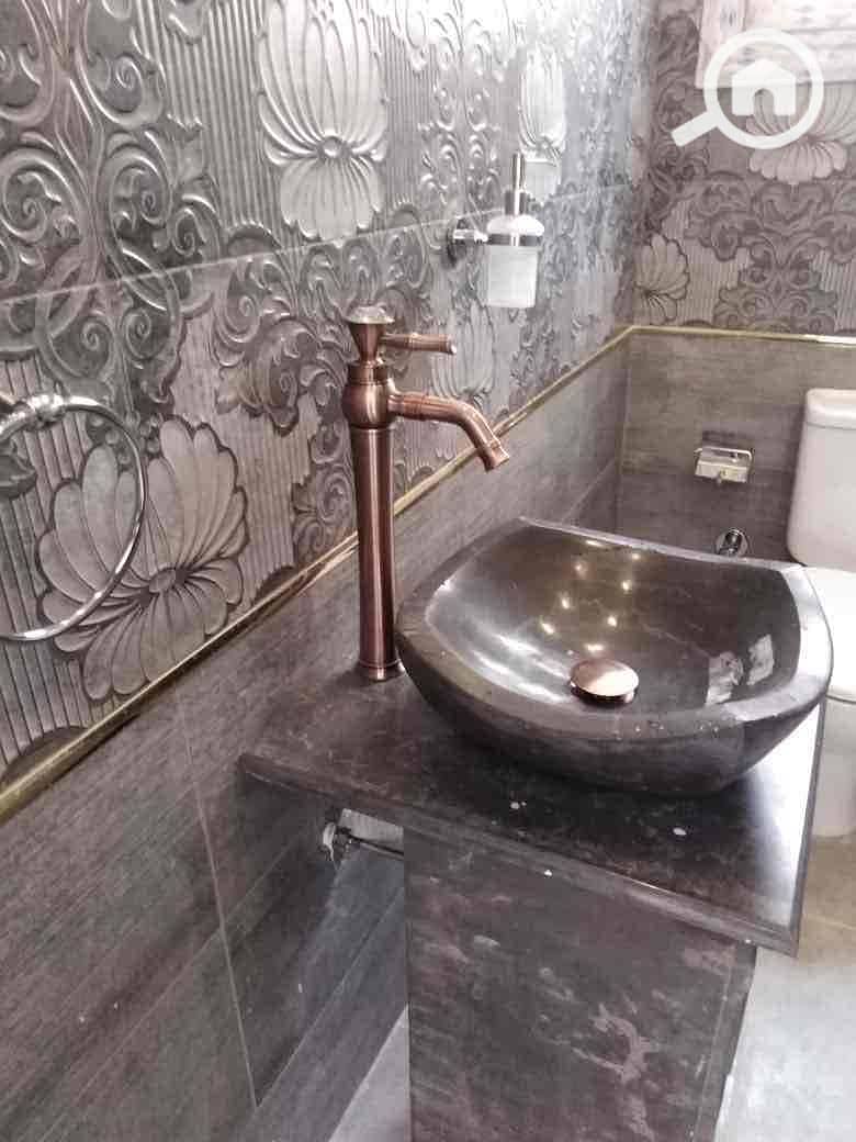 8 fb443933-db40-4b8e-aa0c-b2e4ced19906. jpg