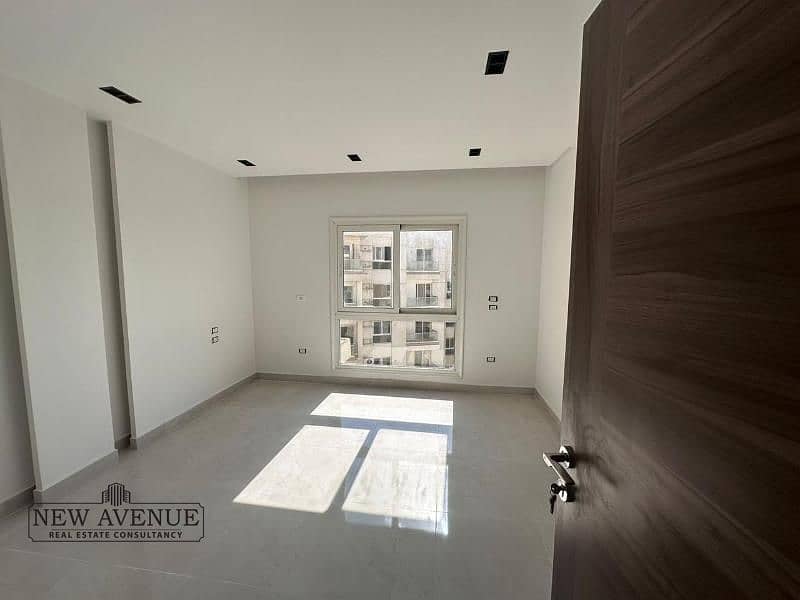 7 WhatsApp Image 2025-12-22 at 4.06. 50 PM (1). jpg