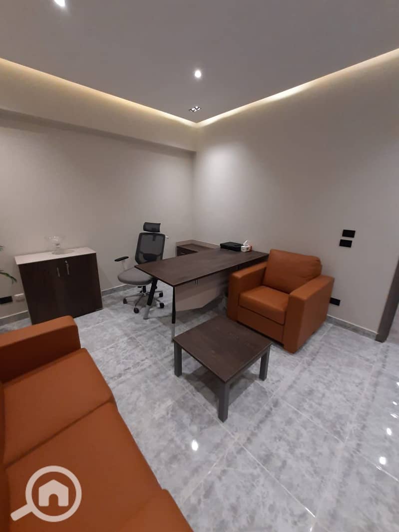 12 WhatsApp Image 2025-12-22 at 16.17. 10 (1). jpeg