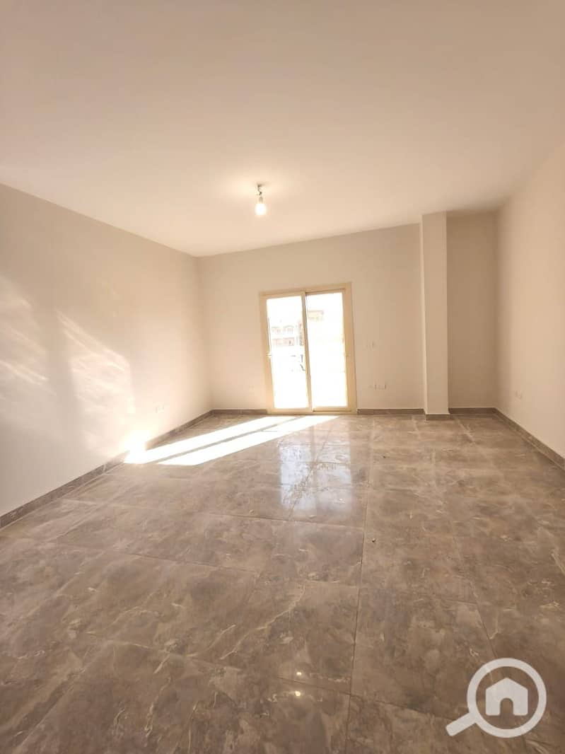 4 WhatsApp Image 2025-12-22 at 18.31. 17 (1). jpeg