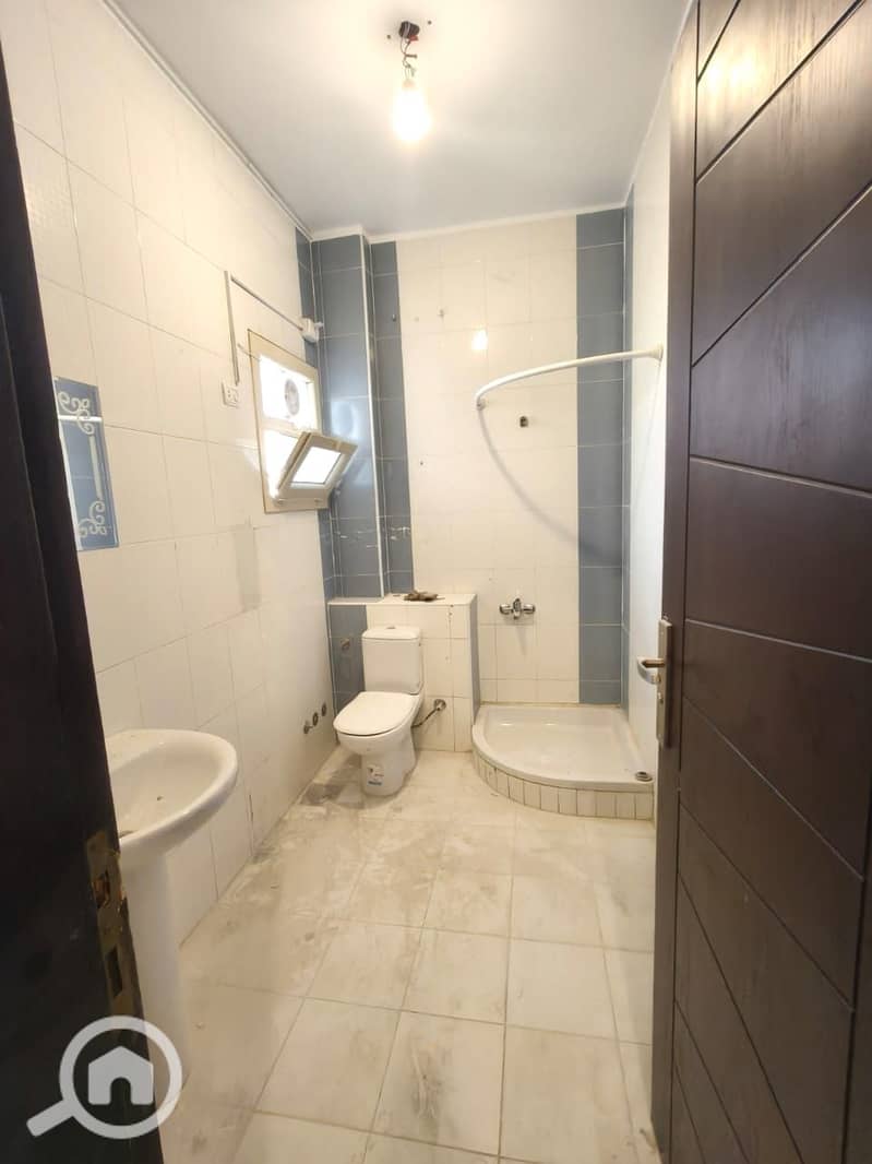 9 WhatsApp Image 2025-12-22 at 18.31. 16 (2). jpeg