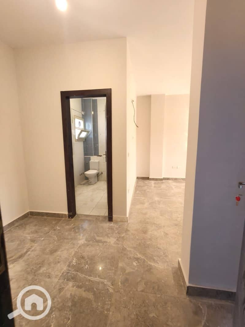 14 WhatsApp Image 2025-12-22 at 18.31. 15 (3). jpeg