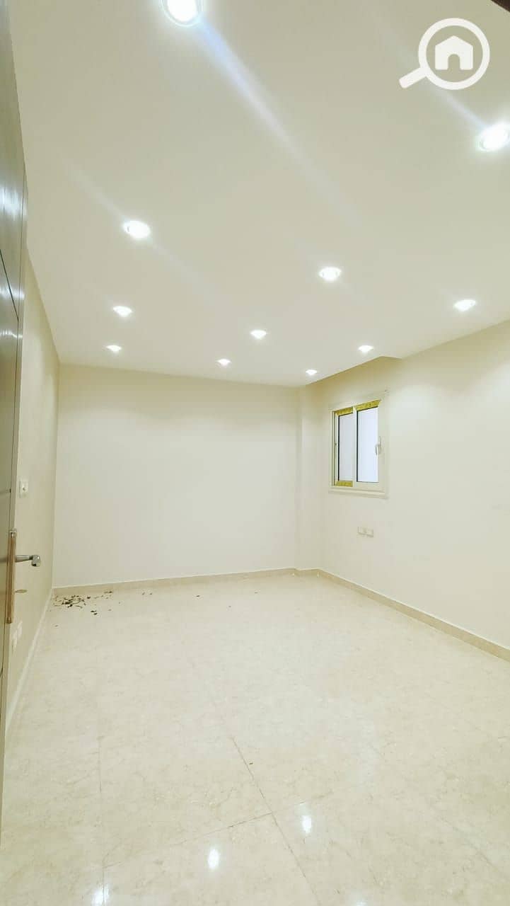 9 WhatsApp Image 2025-12-22 at 19.09. 33. jpeg