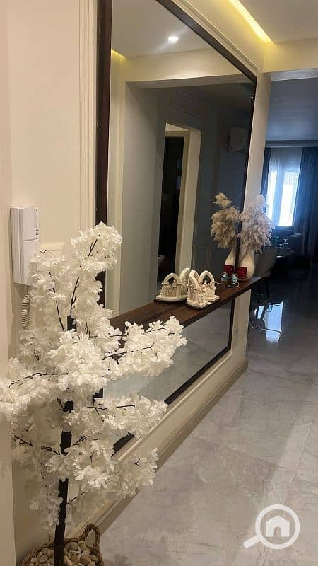 10 WhatsApp Image 2025-11-04 at 09.56. 29_b04aba85. jpg