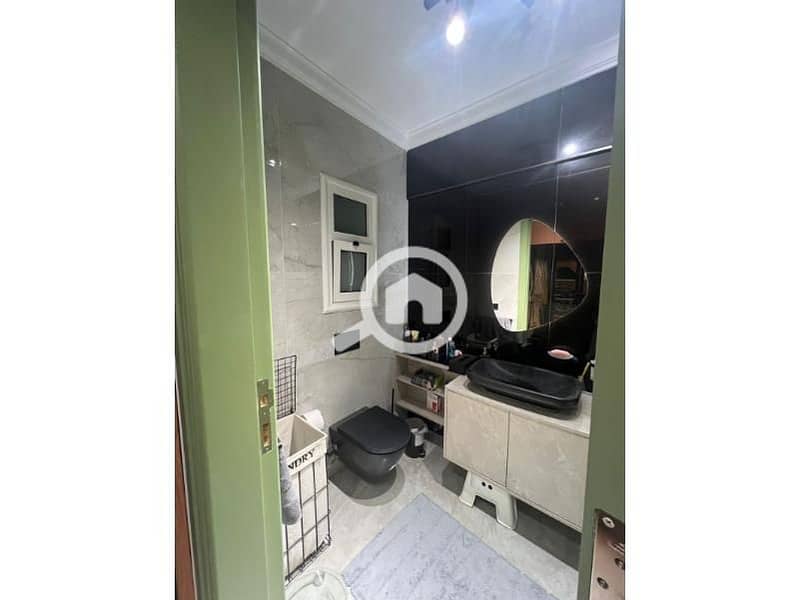 5 3a211394-7d33-4fb5-a6e1-6150d4337b05. jpg