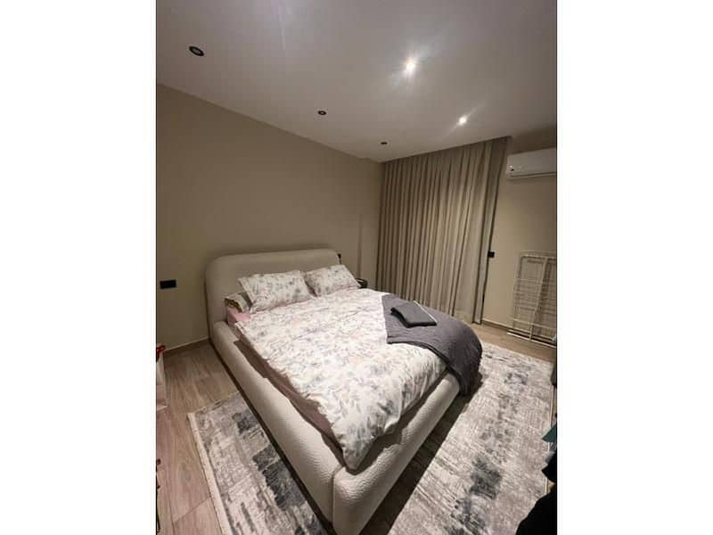 11 7b28d739-2c6f-40af-8be5-e88869d8f8f6. jpg