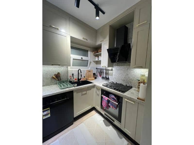 17 4896c193-3b06-40da-a414-88989aecd8bb. jpg