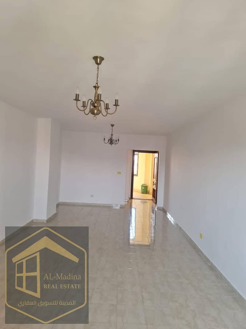 2 WhatsApp Image 2025-12-22 at 19.23. 27 (2). jpeg