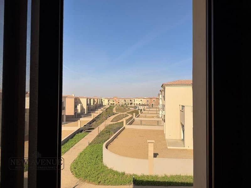 5 WhatsApp Image 2025-12-22 at 4.57. 58 PM (1). jpg