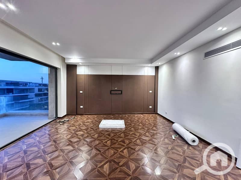 8 WhatsApp Image 2025-12-22 at 5.52. 47 PM. jpeg