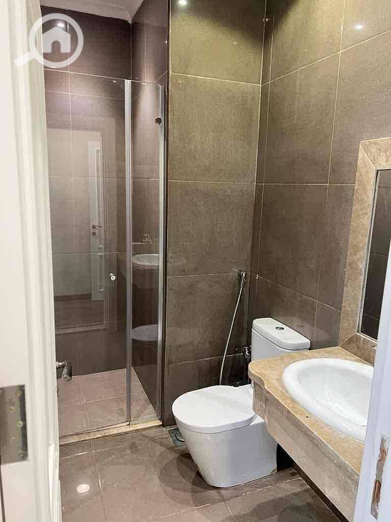 10 9faccdaf-51b3-4371-9529-d3dc1040f0b1. jpg