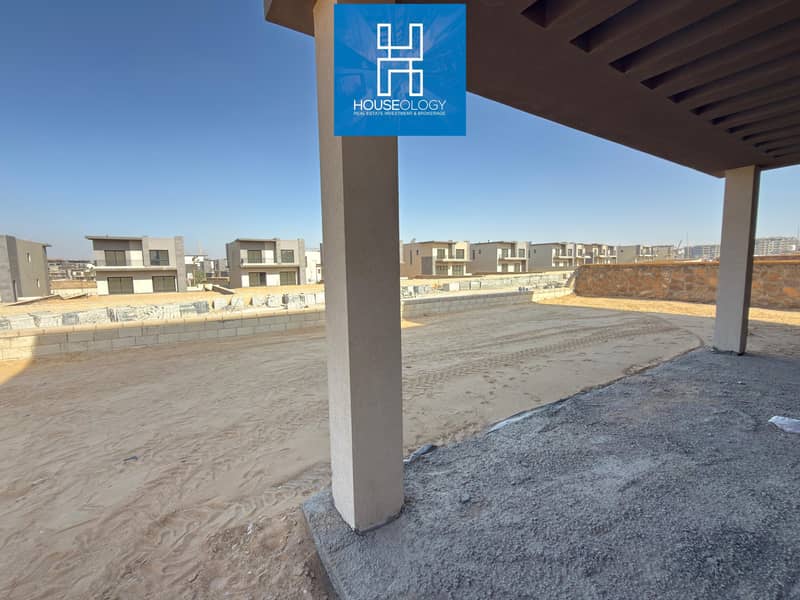 19 WhatsApp Image 2025-12-21 at 16.02. 16 (1). jpeg