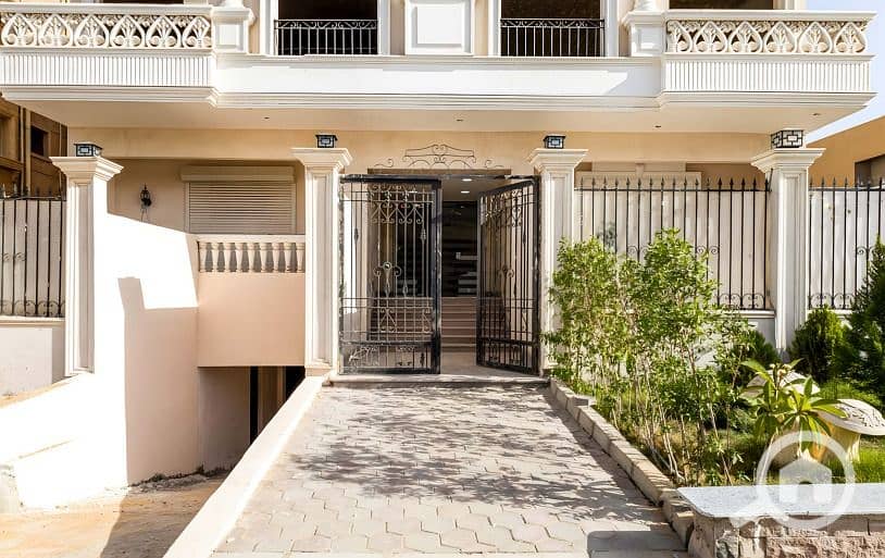 10 WhatsApp Image 2025-12-22 at 22.07. 24. jpeg