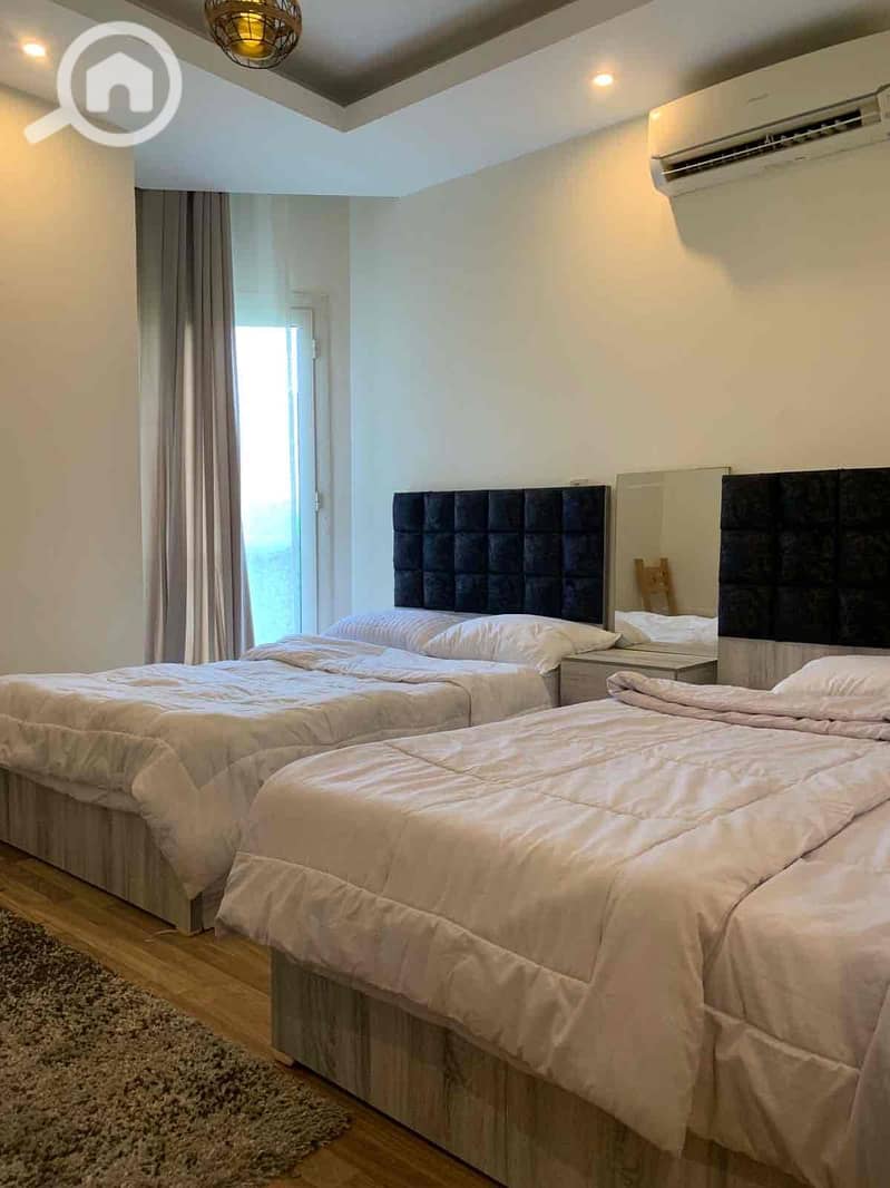 22 ce1203da-bae8-4dec-bb70-d35acb8a2cf4. jpg