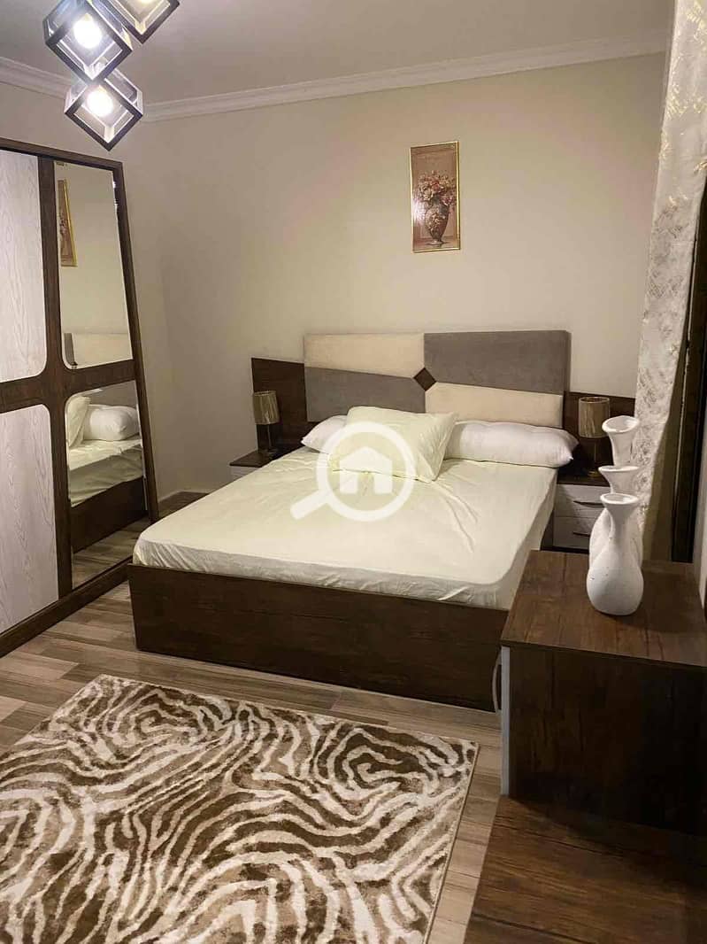 12 3d1abb25-cb23-4cb7-ab27-7524227b4023. jpg