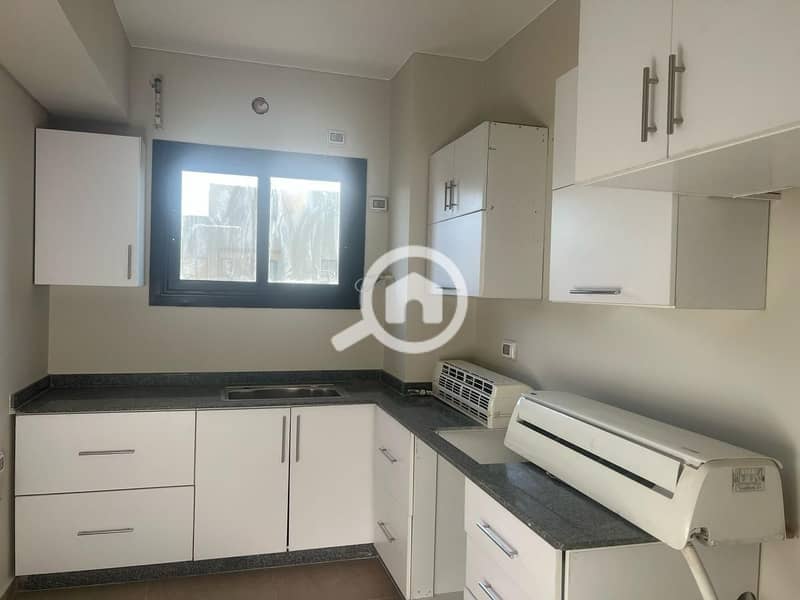 5 WhatsApp Image 2025-12-22 at 10.29. 24 PM. jpeg