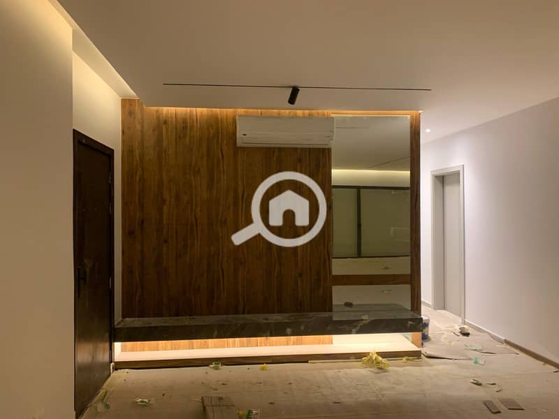 5 WhatsApp Image 2025-04-16 at 2.35. 47 PM (1). jpeg