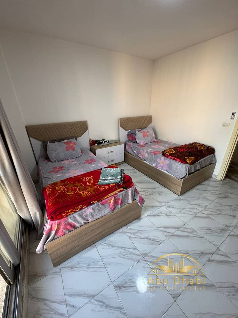 12 9759cfdf-1891-4717-8c51-7ae7de73b15d. jpg