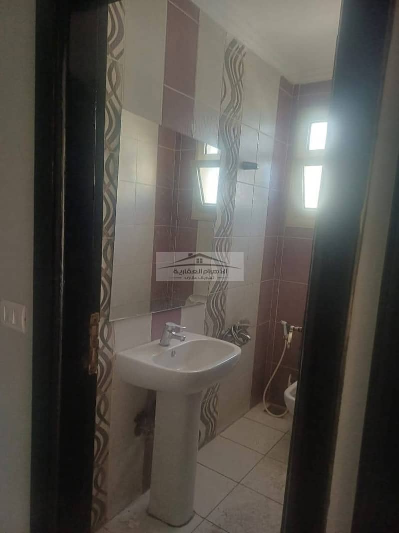 6 WhatsApp Image 2025-12-20 at 11.32. 03 PM. jpeg