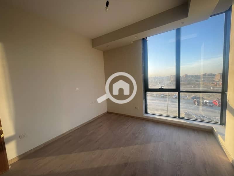 8 WhatsApp Image 2025-12-14 at 3.17. 58 PM (4). jpeg