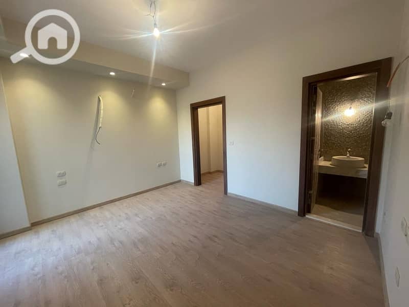 10 WhatsApp Image 2025-12-14 at 3.17. 58 PM (7). jpeg