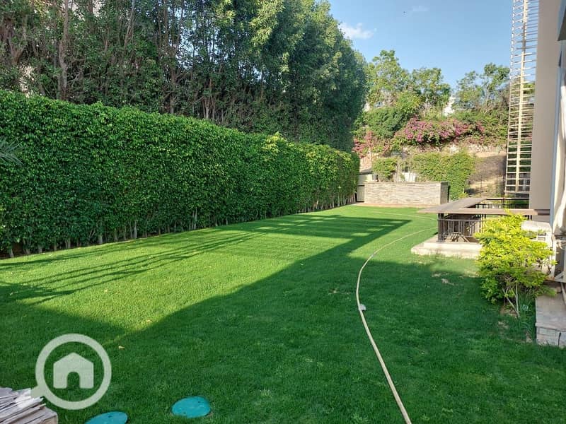 6 WhatsApp Image 2025-12-22 at 10.56. 42 PM. jpeg