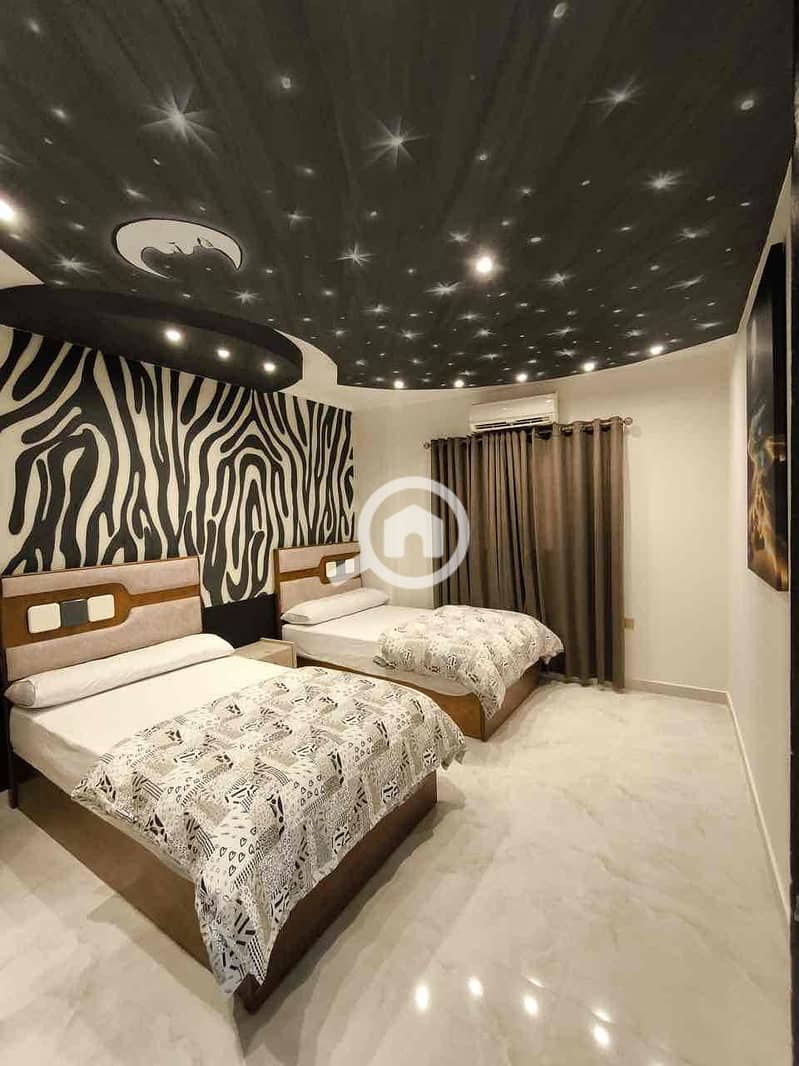 10 8ad2b968-186a-4aa9-a70a-7536a9843a32. jpg