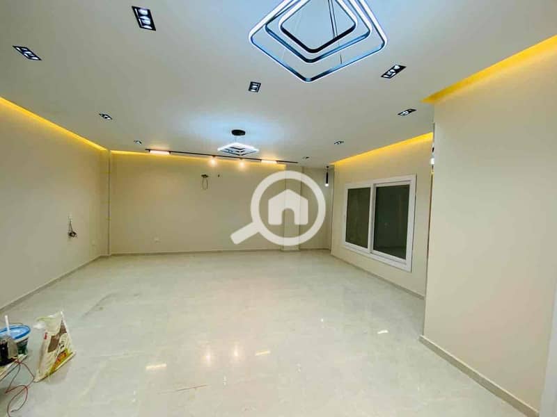 10 2b0760f1-5298-4b3b-b18c-8640ad6f32e6. jpg