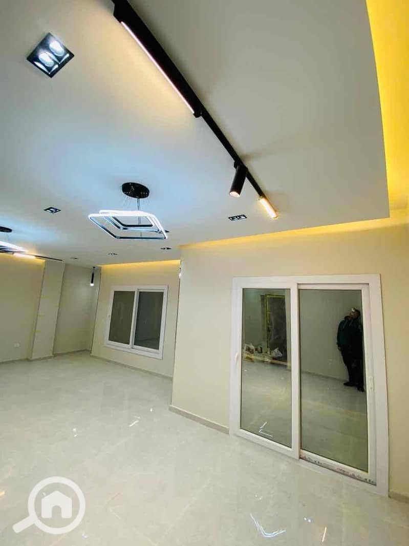 23 09413183-6343-4563-84d3-03eb0712e282. jpg