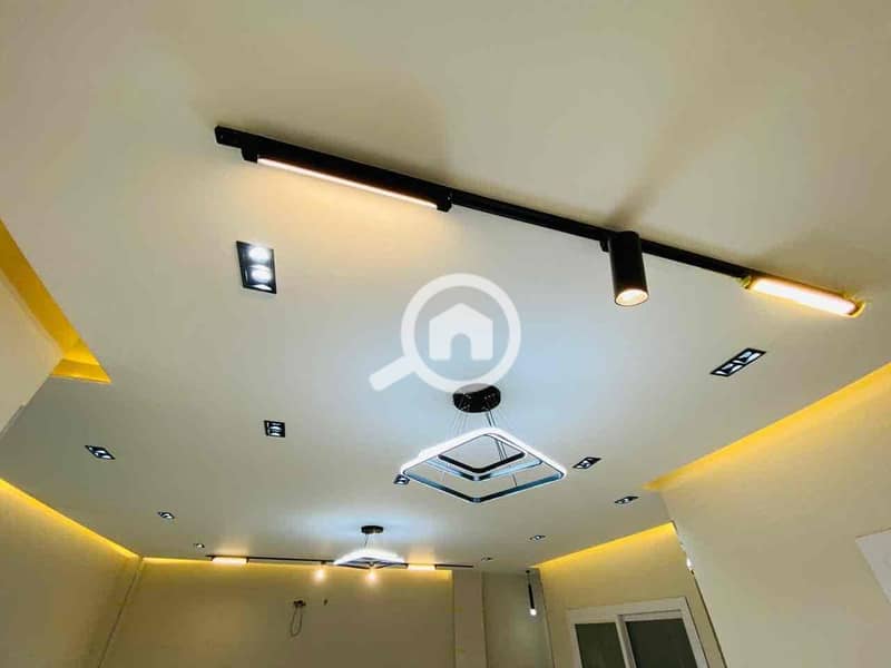 38 eaa8ee47-d294-451f-83a9-d18b5fb512c0. jpg