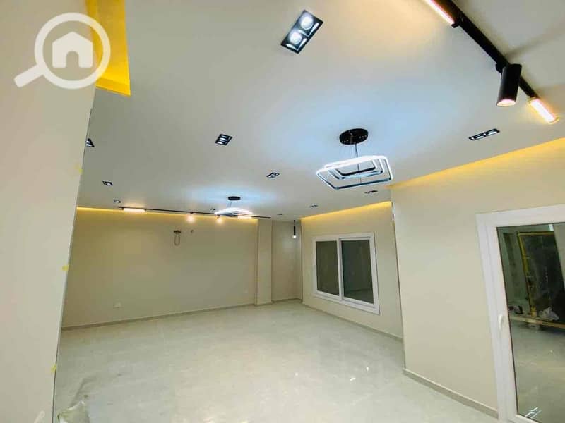 41 c028503c-442a-432c-9c12-d06fc6d532dd. jpg