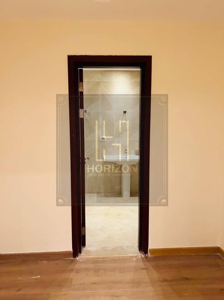 8 WhatsApp Image 2025-12-22 at 5.47. 07 PM (1). jpeg