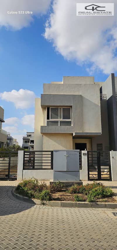 توين هاوس 4 غرف نوم للبيع في القاهرة الجديدة، القاهرة - WhatsApp Image 2025-12-20 at 5.17. 04 PM. jpeg