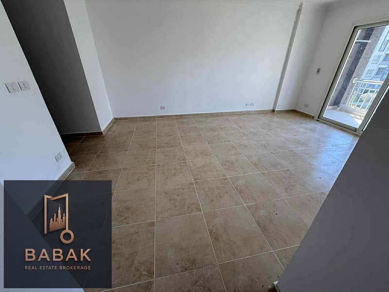 4 70bae559-4a48-4e78-8d0f-ec7dc85d65ae. jpg