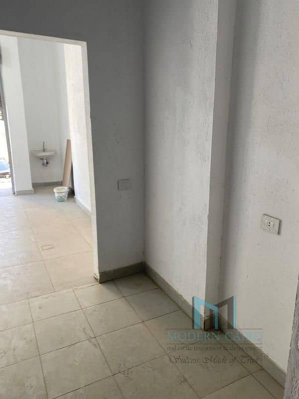 12 cb4d32ec-c619-41ff-8736-bc93a6ab2b6c. jfif. jpg