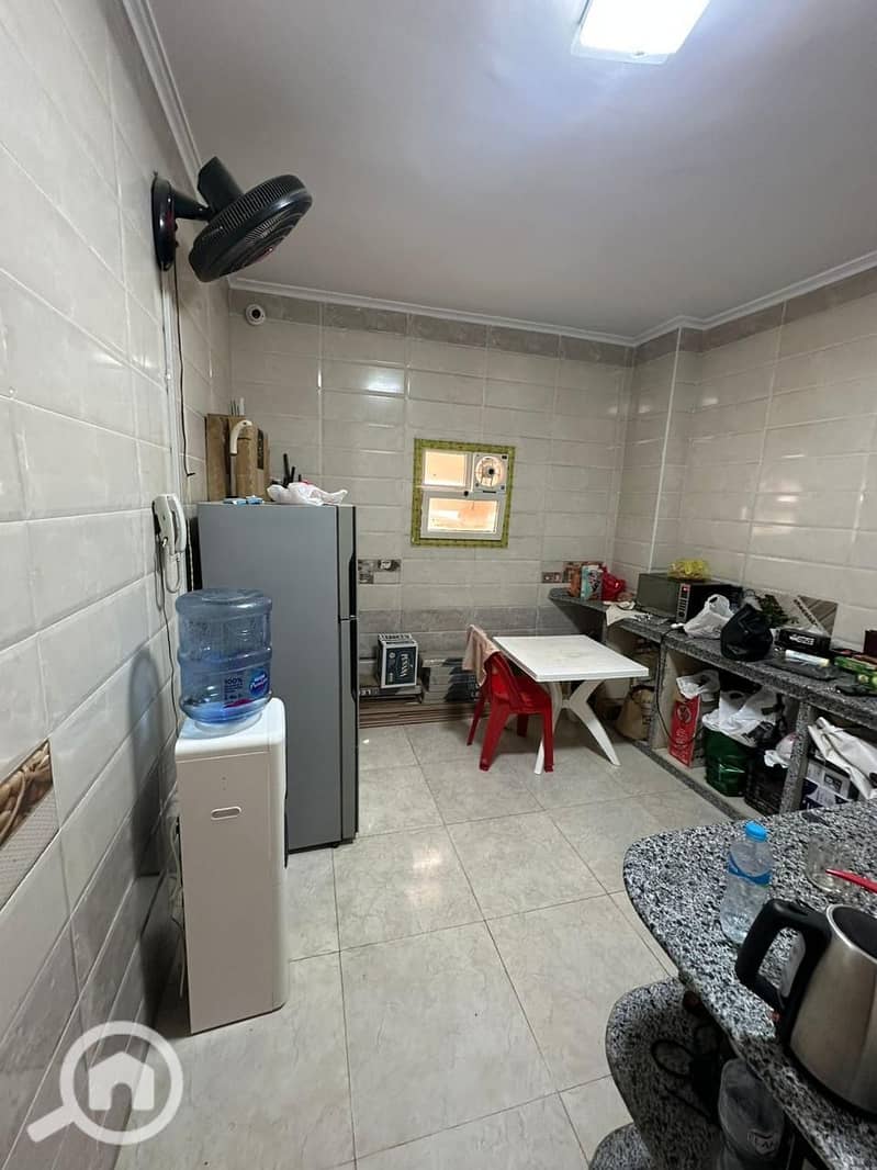 3 d7b61c28-6da9-4332-a1a5-be9bafdf7a50. jpeg