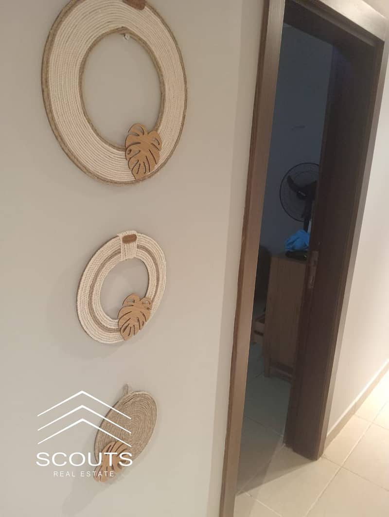 10 cc306780-c83d-4567-9df3-6cb2248d9dfc. jpeg