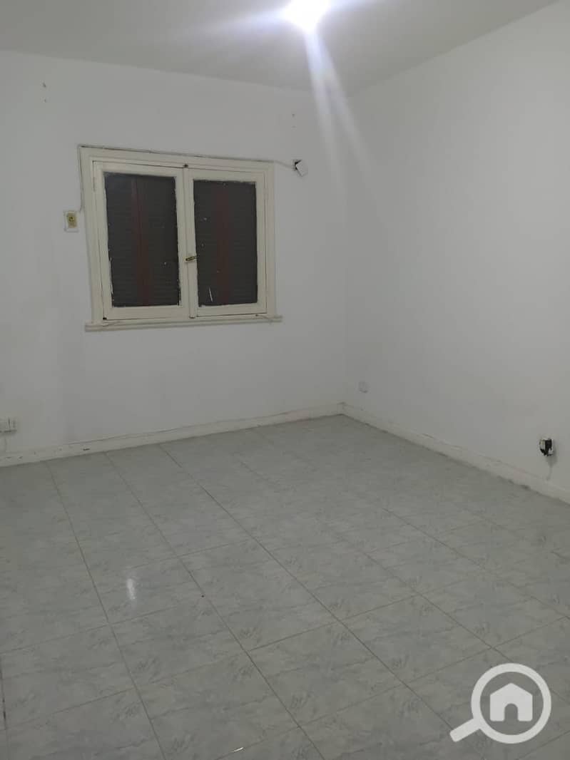 4 97ba7ad4-6403-4a62-9c8c-67741b3e1cc5. jpeg