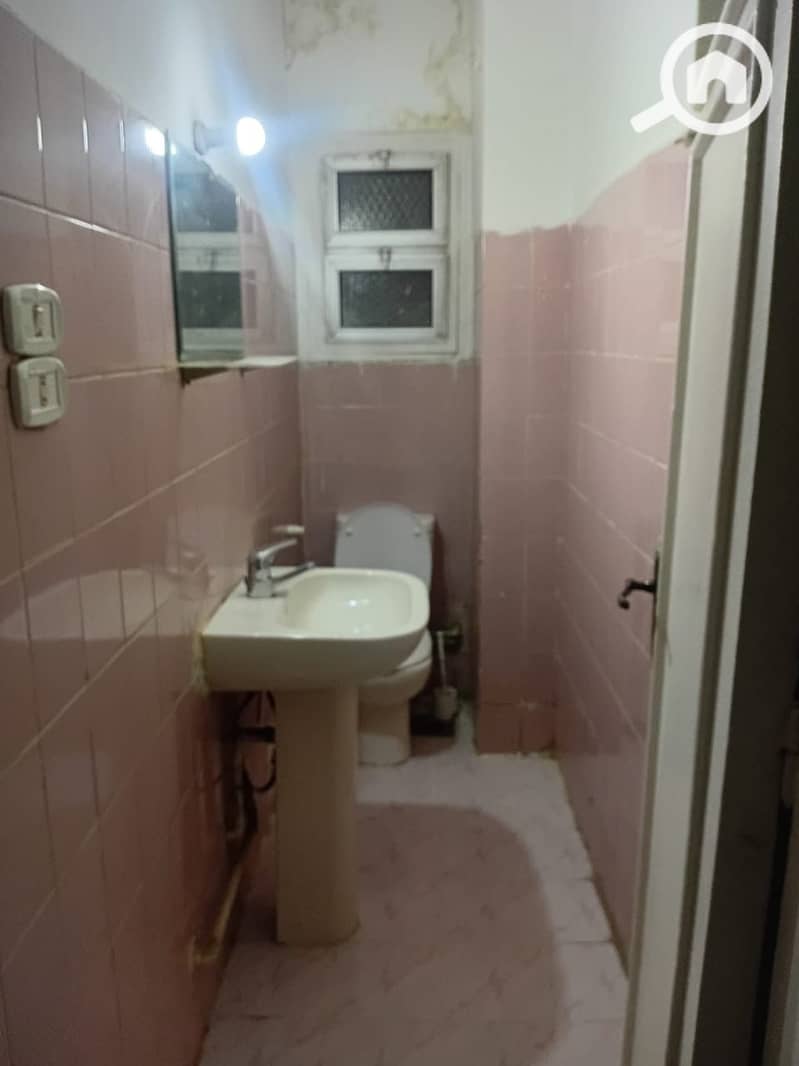 6 9c3d1661-38f1-42b4-9b43-f8f09f29d075. jpeg