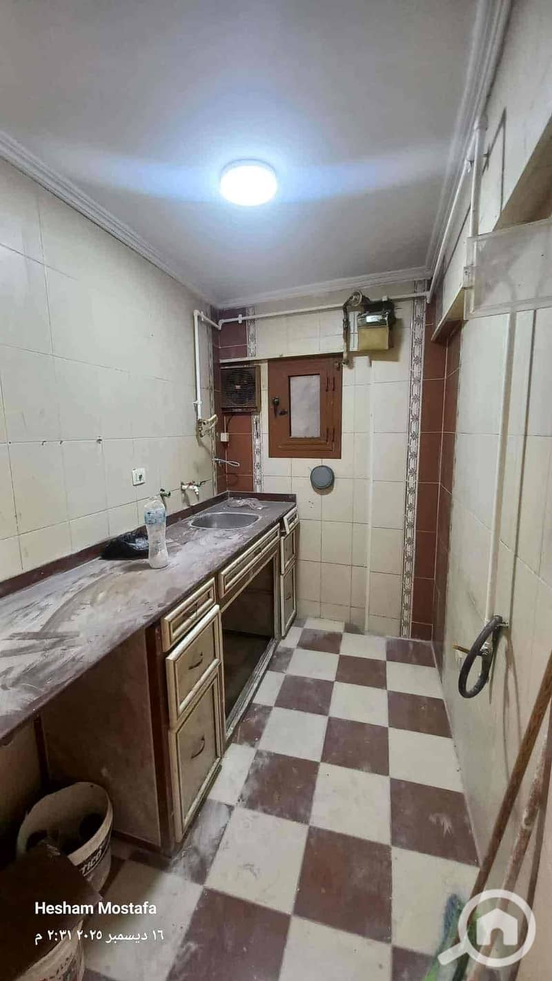 7 att. C3xOXh1xtbE1-53_zLii-S6jFloGKrEScsDKuibmtvA. jpg